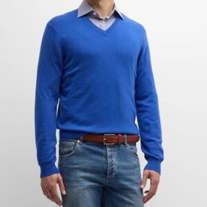 Neiman Marcus Cloud Cashmere Blue V-Neck Sweater